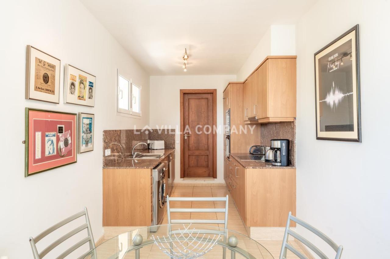 Villa Mala Bay Маон Экстерьер фото