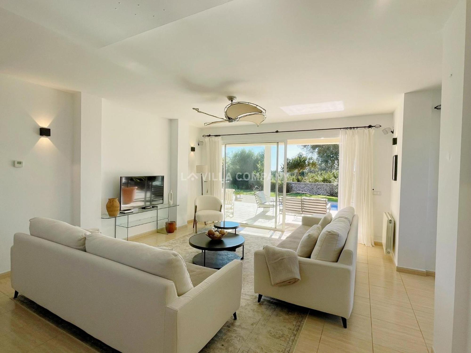 Villa Mala Bay Маон Экстерьер фото